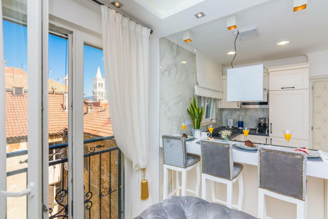 Francesca Baroque Apartment
